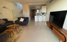 Sifa Beachfront Apartment